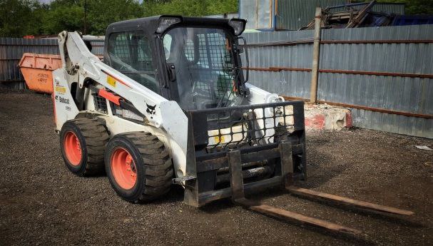 Мини-погрузчик BOBCAT S530 - 2