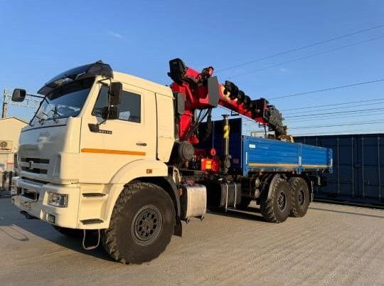 Мини-погрузчик BOBCAT S530